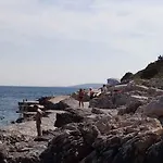Διαμέρισμα Okrug Gornji 32 *