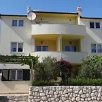 Okrug Gornji 32 Διαμέρισμα Τρογκίρ