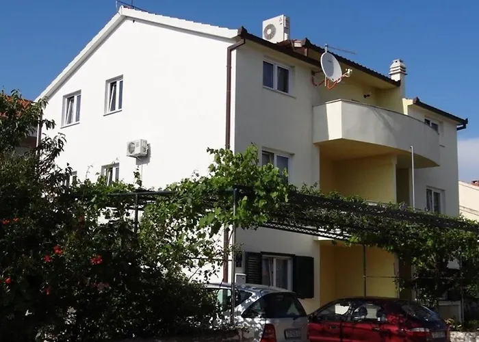 Okrug Gornji 32
