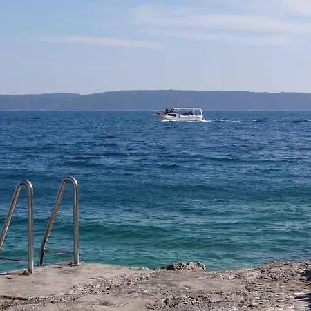 Okrug Gornji 32 * Trogir