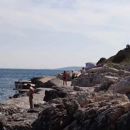 Apartament Okrug Gornji 32 *