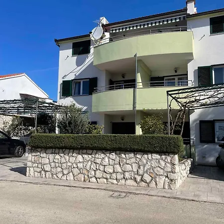 Okrug Gornji 32 Apartment Trogir